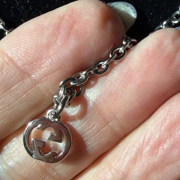 Gucci Silver Necklace with Iconic Pendant